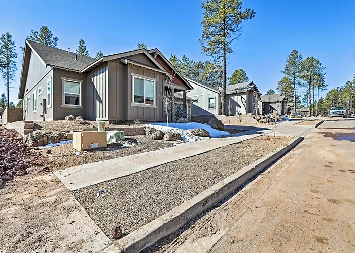 Vakantiehuis Oasis W/ Hot Tub - 3 Mi To Downtown! Flagstaff