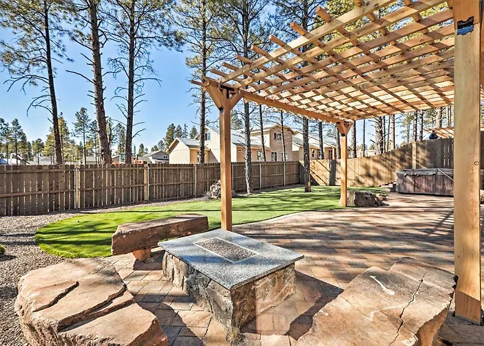 Oasis W/ Hot Tub - 3 Mi To Downtown! Flagstaff